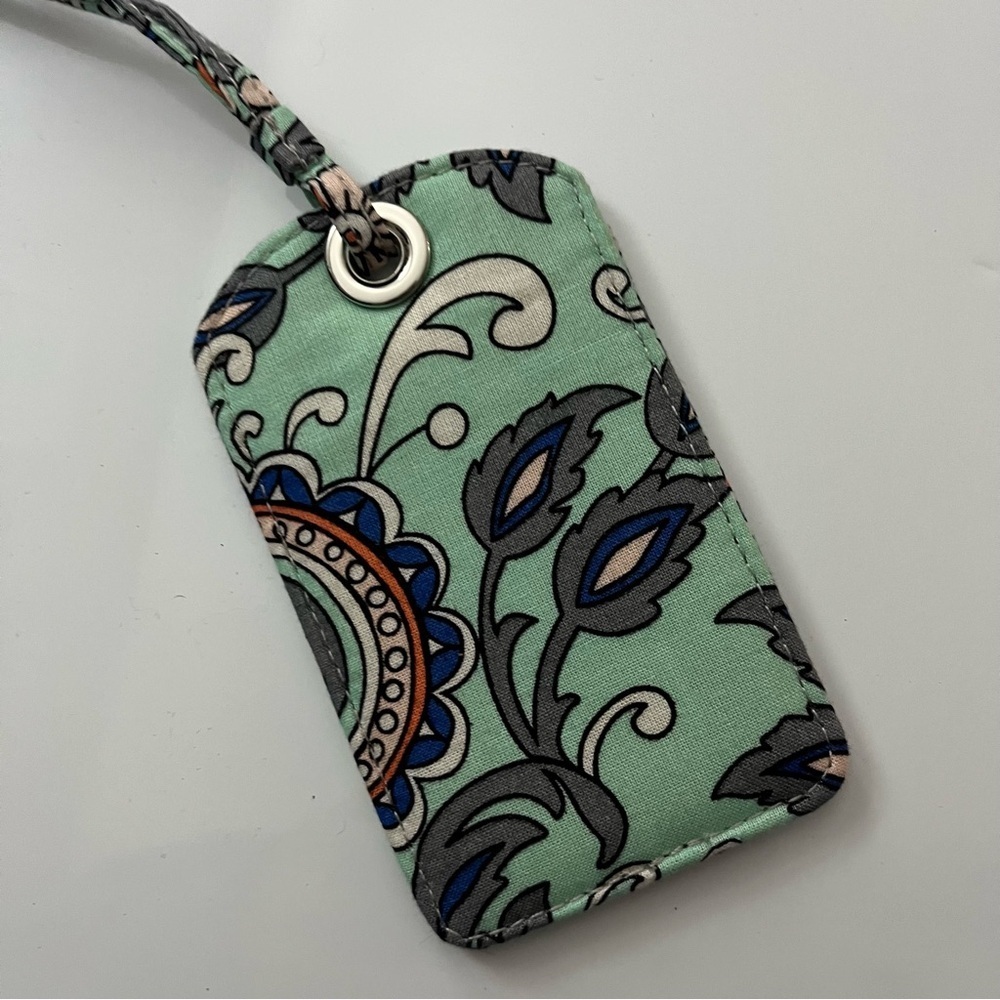 Vera Bradley • Mint Green Paisley Luggage Tag ID Holder - Picture 3 of 3